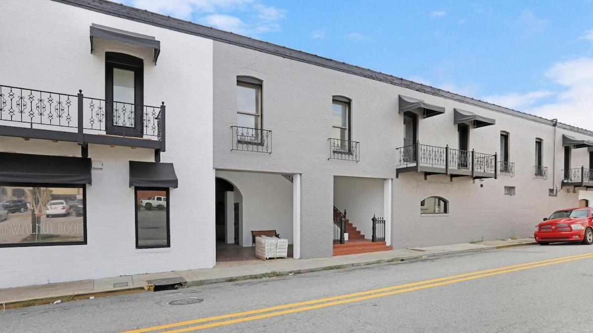 The Post Loft- In The Heart Of Downtown Statesboro Appartement Buitenkant foto